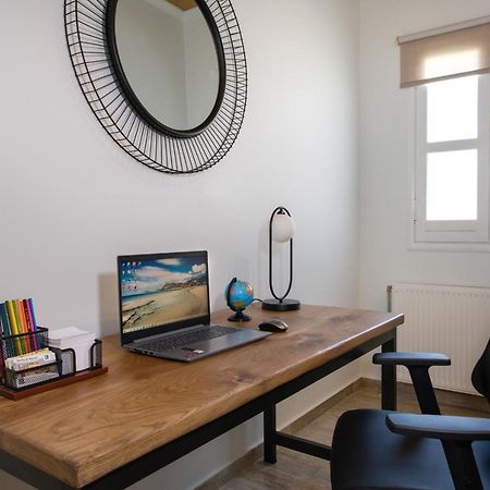 G & E Apartment 基萨莫斯 外观 照片